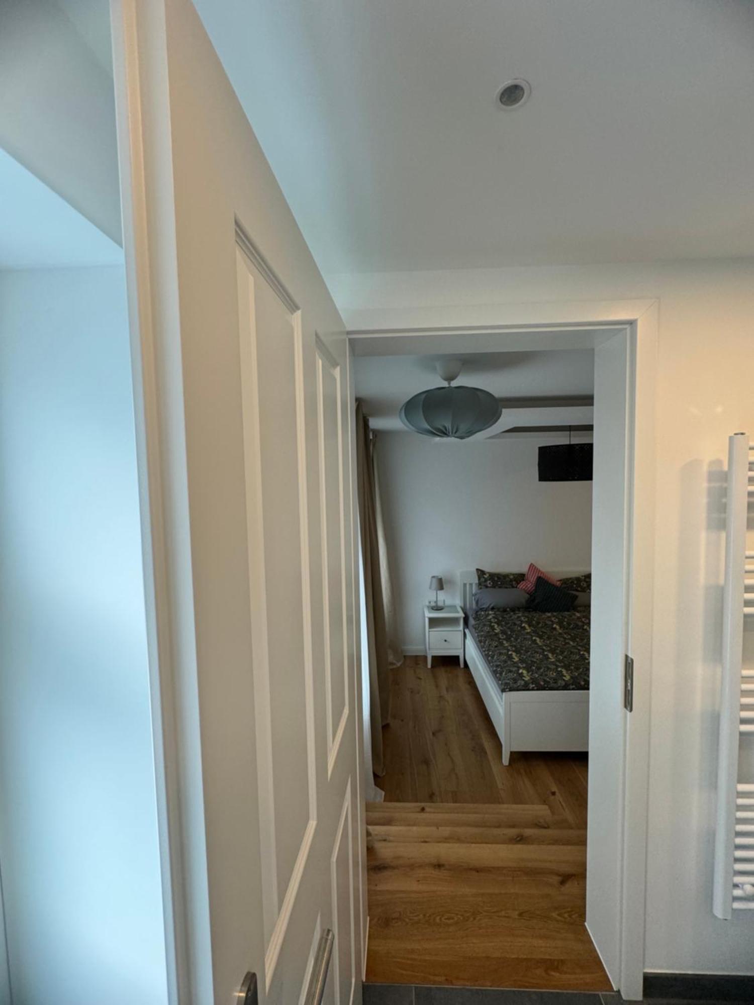 Boutique Hotel Pension Luisengruen Kueche 1Gbs Wlan Netflix Disney Magentatv เคมนิตซ์ ภายนอก รูปภาพ